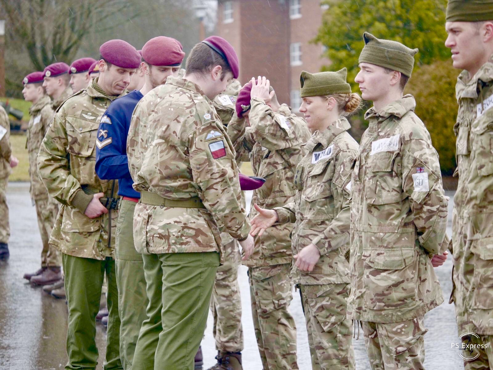 british female soldiers